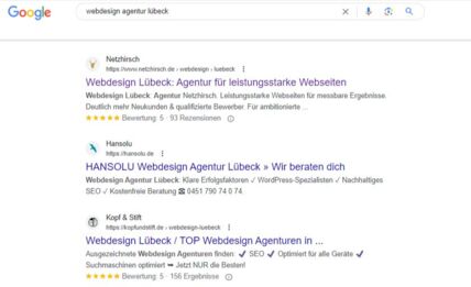 Google-Suchergebnisseite 1 zum Keyword "webdesign agentur lübeck" mit Netzhirsch auf organischer Position 1